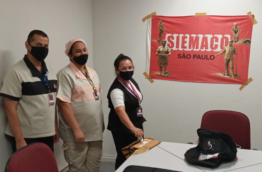  Funcionários da limpeza elegem cipeiros em duas agências bancárias no Centro de São Paulo