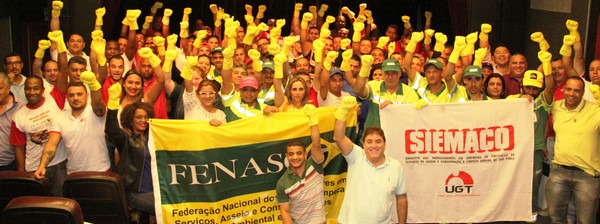Trabalhadores da limpeza urbana se reúnem na sede do SIEMACO e discutem conjuntura econômica e sindical e aderem a campanha mundial de justiça para os trabalhadores da limpeza