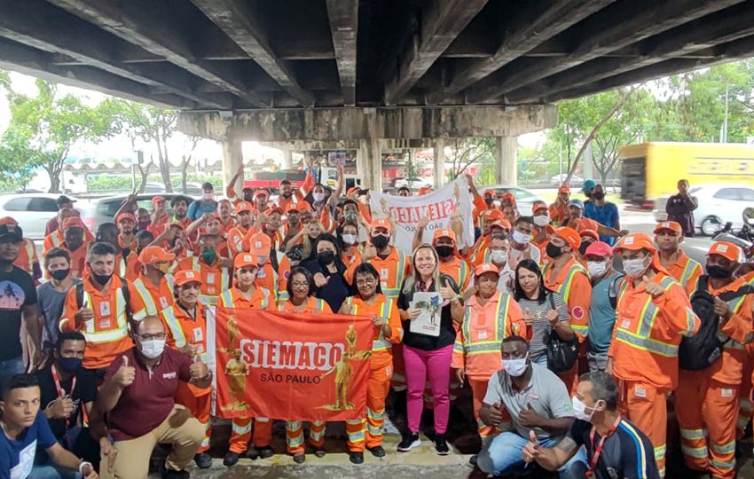 Equipe do SIEMACO-SP se reúne e debate pautas da categoria com trabalhadores da Ecoss