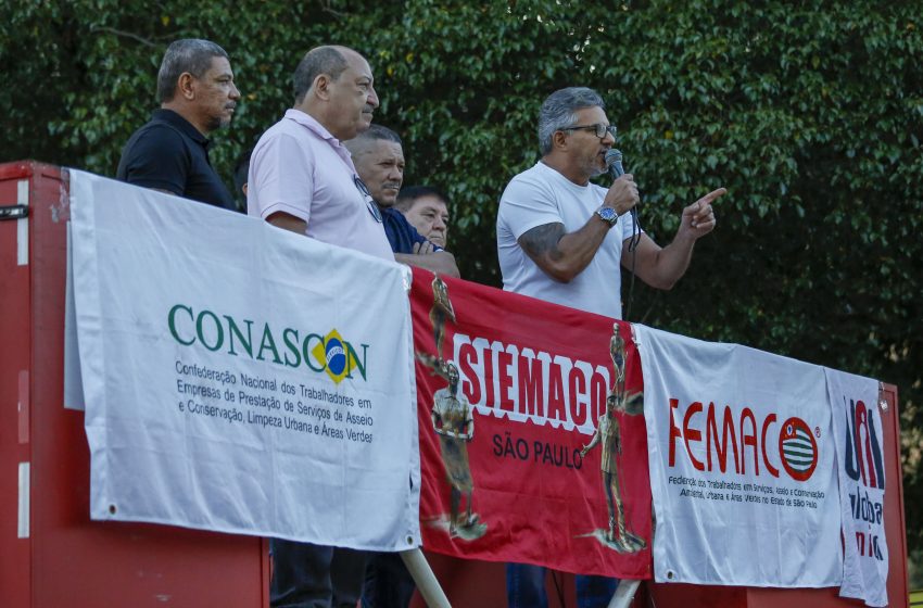  Convênio médico da Loga: do jeito que tá não dá pra ficar! SIEMACO-SP e trabalhadores paralisam garagem Jaguaré cobrando melhorias no serviço