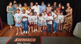 Formatura da creche do SIEMACO-SP! O futuro do Brasil no caminho certo