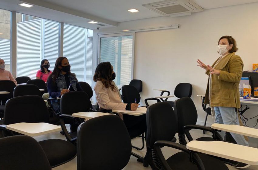  Central de Cursos do SIEMACO-SP oferece treinamento para atuar em recepção