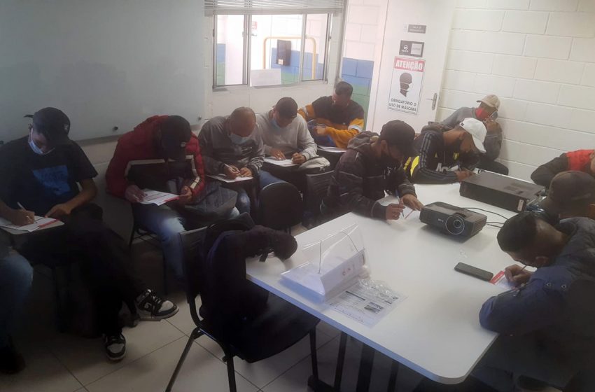  Equipe de Transporte participa de integração na Locat Mooca e promove Corujão da Informação
