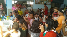  Festejando o Dia das Crianças na Comunidade