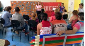 Em importante ação do sindicato-cidadão, Siemaco leva informação sobre Aedes Aegypti para as famílias da Comunidade Moinho