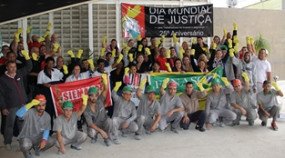 Equipe sindical e trabalhadores somam à manifestação mundial pelo Dia Internacional de Justiça para os Trabalhadores da Limpeza e Segurança