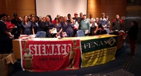 Palestra com confraternização aproxima equipe da ISS do Siemaco