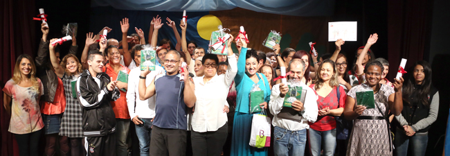 Central de Cursos apresenta os formandos, que se apresentaram como artistas que são. Com vocês, a turma de 2014!