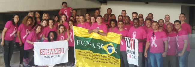 Encerrando a campanha Outubro Rosa, equipe do Siemaco veste rosa e se compromete a continuar a luta na prevenção do do câncer de mama