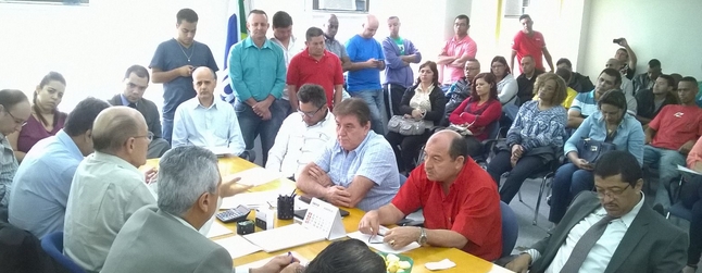  Iniciada rodada de negociações entre Siemaco, representantes dos trabalhadores e sindicato patronal para definir Convenção Coletiva 2015-2016