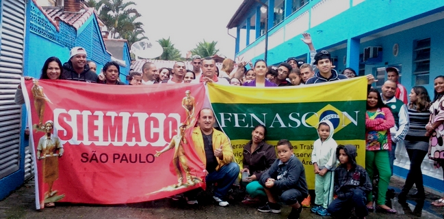  Time da limpeza da TV Record visita colônia de férias do Siemaco