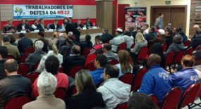 Centrais sindicais protestam contra tentativa de anulação da NR 12 (Segurança no Trabalho em Máquinas e Equipamentos)