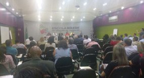 Centrais sindicais realizam ato em memória dos trabalhadores vitimados por doenças no ambiente laboral