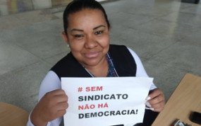  Com o sindicato ao seu lado o trabalhador garante a democracia e direitos