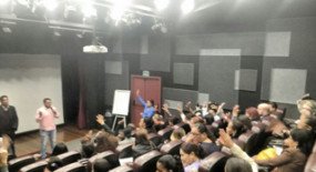Democraticamente, ação rescisória é decidida em assembleia com trabalhadores, no sindicato