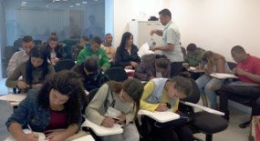  Jovens Aprendizes têm a primeira oportunidade de emprego no Siemaco