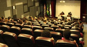 Parceria entre SIEMACO-SP e Verzani & Sandrini seleciona 200 candidatos a vagas de emprego