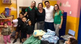  Projeto Fazer o Bem doa mantas para crianças da creche SIEMACO