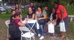Quebrando barreiras: Siemaco SP coloca mesas em frente à TV Cultura para informar trabalhadores sobre seus direitos