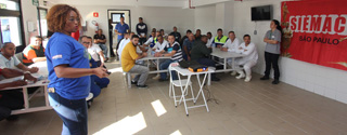  Saúde masculina é foco da Sipat na Ecourbis Leste