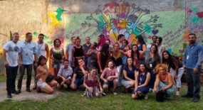  Siemaco SP entrega roupas para mulheres trans do abrigo Florescer