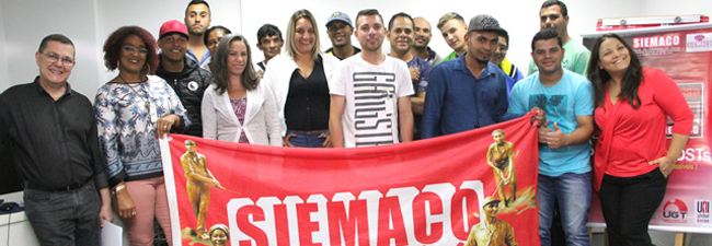  Siemaco investe na informação sobre DST na véspera do carnaval