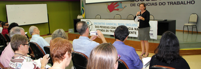 Sindicatos assumem compromisso com a promoção e representação da Pessoa com Deficiência