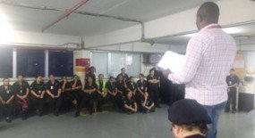 Véspera de feriado foi dia de ação sindical no TRF