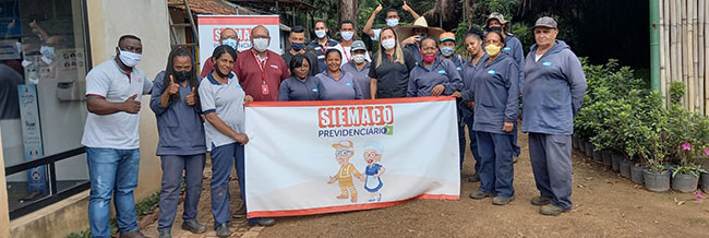  Atendimento Previdenciário visita trabalhadores da jardinagem no Cemitério Israelita do Butantã