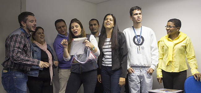 Com o sindicato a gente vai se destacar, cantam os profissionais da Brasanitas durante curso realizado pelo Siemaco