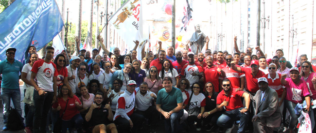 Siemaco protesta contra a Reforma Trabalhista mas continuará negociando e representando o trabalhador das Áreas Verdes, Asseio e Conservação e Limpeza Urbana