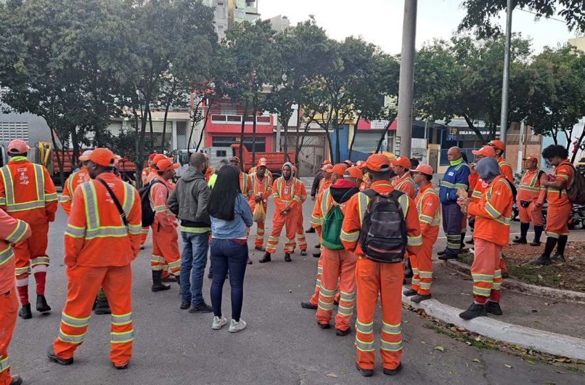  Trabalho de base do SIEMACO-SP fiscaliza, fideliza e amplia número de associados do sindicato