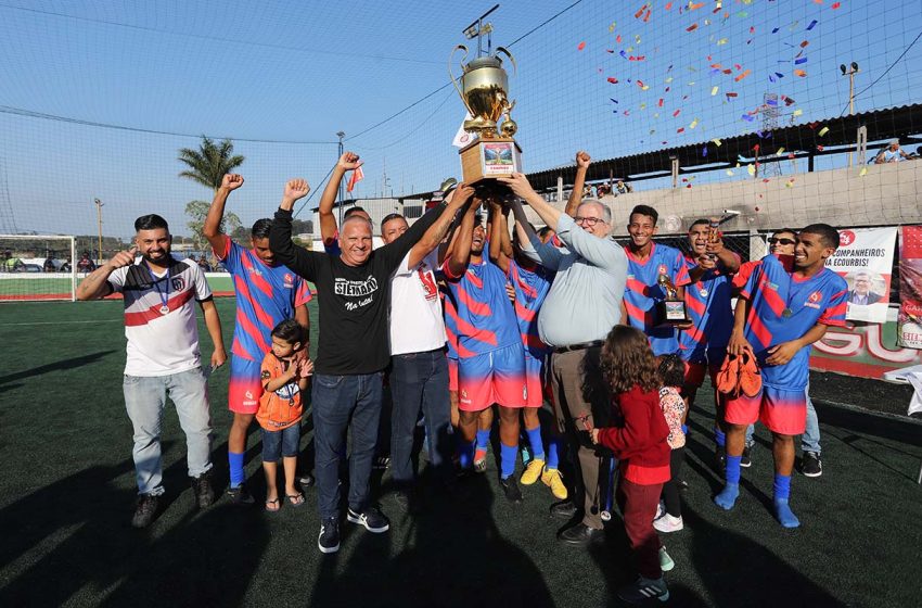  Atlético de Gari vira o jogo e conquista a Copa SIEMACO-SP EcoUrbis de Futebol Society