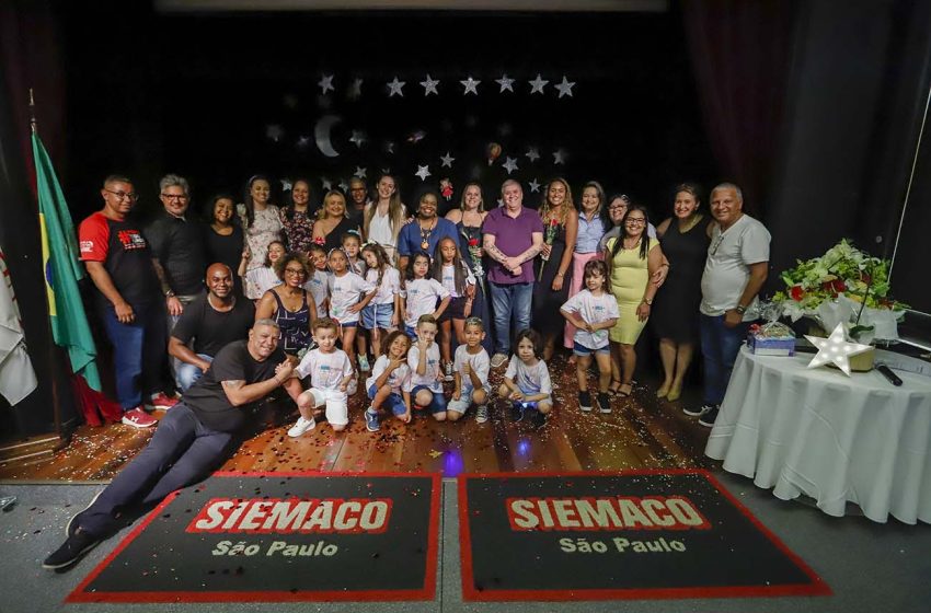  Centro de Convivência Infantil Aida Visconde Bastos celebra formatura do Pré II no SIEMACO-SP