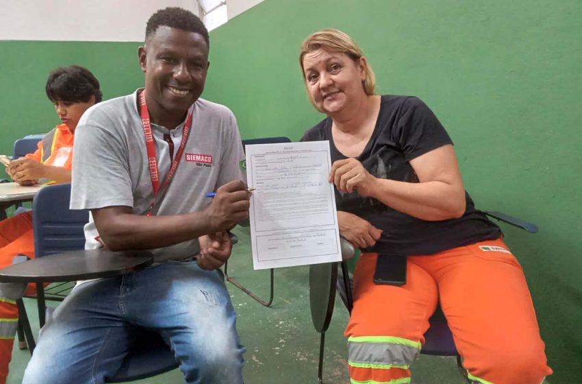  Trabalhadores do Asseio e Limpeza Urbana voltam a estudar com apoio do SIEMACO-SP