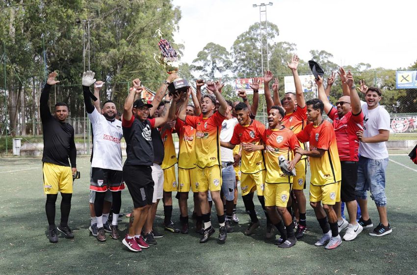  Equipes do SIEMACO-SP vencem as duas partidas disputadas no Festival de Futebol da FEMACO