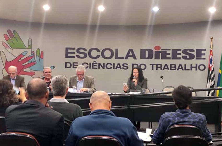 Seminário do DIEESE discute 30 anos do Plano Real e seu impacto na vida dos trabalhadores