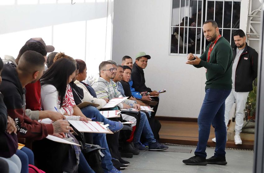  SIEMACO-SP organiza seleção de 1.209 trabalhadores para novo contrato de varrição do lote 10, Zona Sul da capital