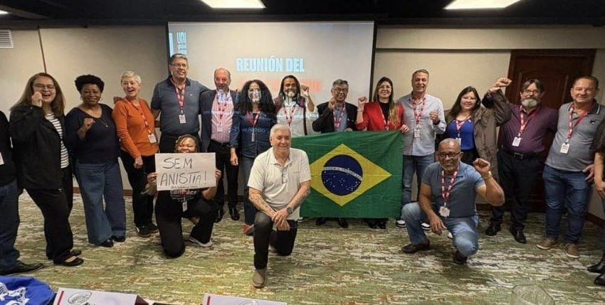 SIEMACO-SP participa de encontro internacional da UNI Américas em Bogotá