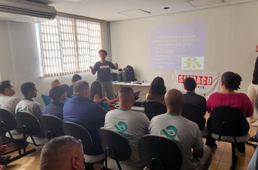  Diretora do SIEMACO-SP promove roda de conversa sobre saúde da próstata na Desintec