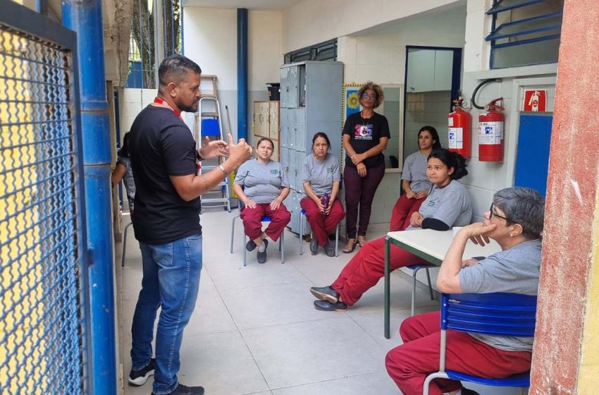  Departamento de Segurança do Trabalho promove ação de orientação na Emef Guiomar Cabral