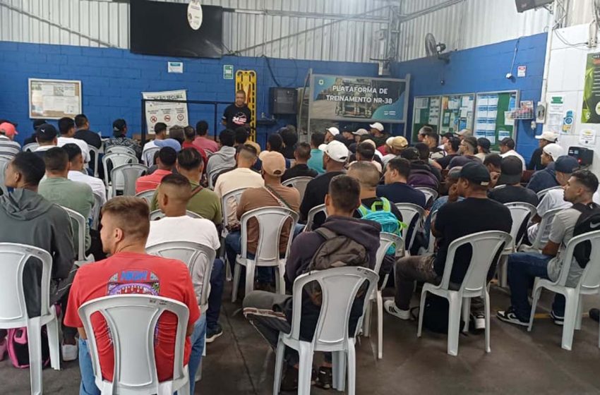  Equipe Leste 2 do SIEMACO-SP atinge 100% de filiações em integração na Ecourbis