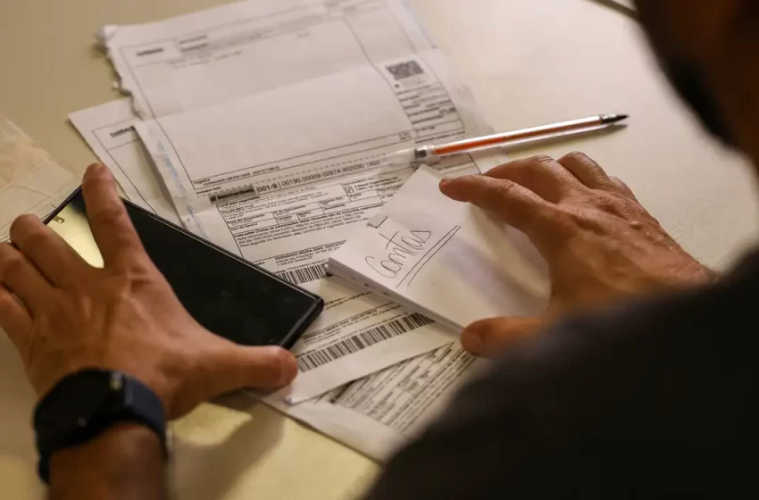  Novo salário mínimo de R$ 1.621 entra em vigor; categorias representadas pelo SIEMACO-SP têm reajustes superiores