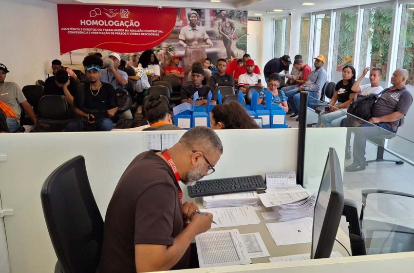  SIEMACO-SP homologa rescisões de 115 trabalhadores da Ecoss Ambiental