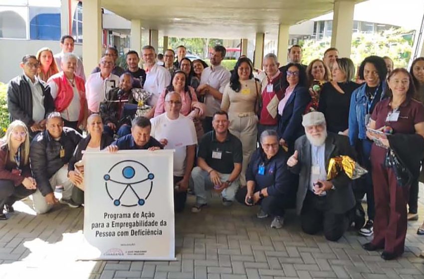  Tecnologia a serviço da autonomia: SIEMACO-SP visita centro de referência em inclusão no Senai de Itu