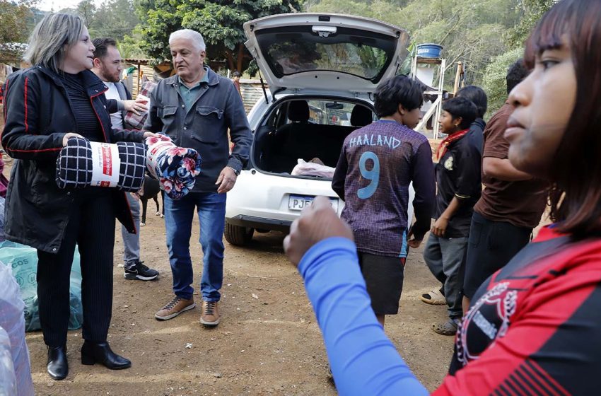  Cobertores arrecadados pelo SIEMACO-SP beneficiam 364 indígenas da aldeia Tekoa Pyau, no Jaraguá