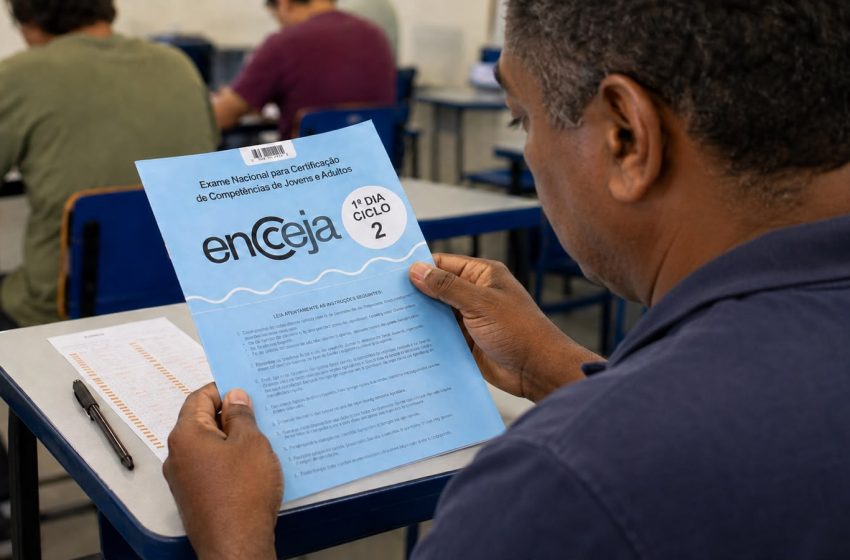  Projeto de Educação Continuada reúne 425 alunos e leva 300 trabalhadores ao Encceja