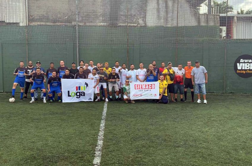  Com apoio do SIEMACO-SP, trabalhadores da coleta hospitalar da Loga vencem 2º amistoso de futebol