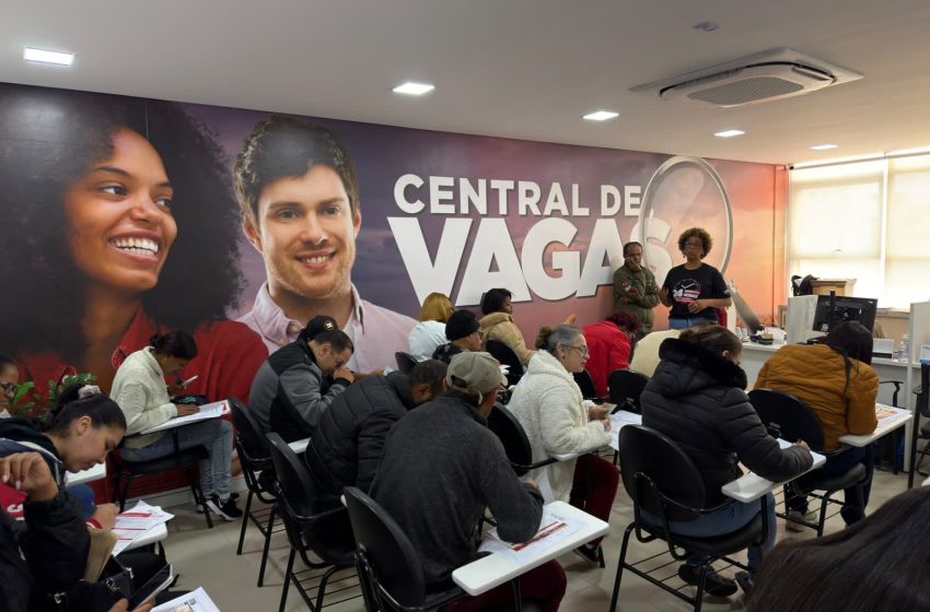  SIEMACO-SP filia 78 trabalhadores em mutirão da Cali Ambiental que aprovou 104 candidatos