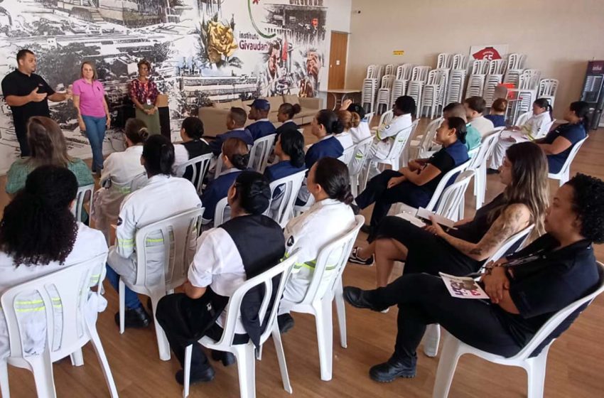  Mais de 80 trabalhadoras participam de palestra sobre prevenção ao câncer de mama na Givaudan